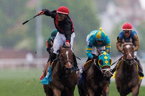 ‘Simply’ Breeders Move to the Fore After Derby Day Win