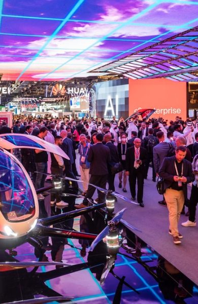 Emirates Auction Showcases Cutting-Edge AI Services at GITEX Global 2025